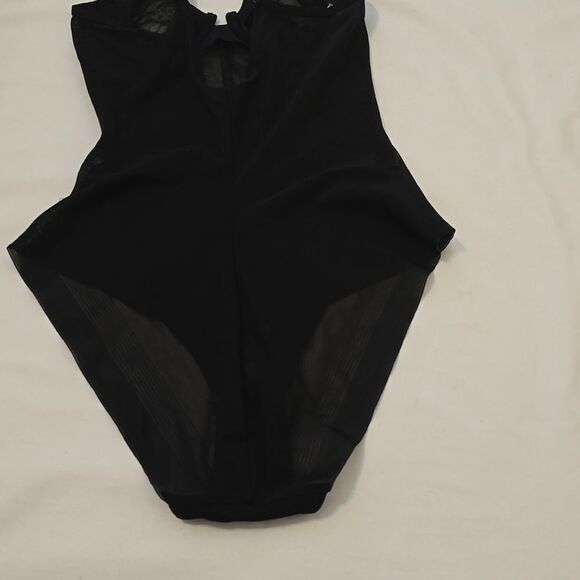 - La perla black mesh bodysuit size 2 (34 US) - Picture 4 of 13